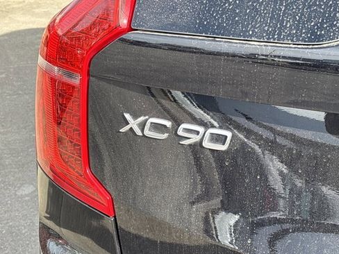 Used 2024 Volvo XC90 B5 Plus image 6