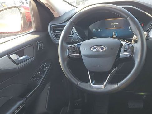 Used 2024 Ford Escape Platinum image 28