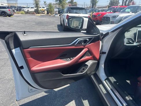 Used 2023 BMW i4 eDrive35 w/ Premium Package RWD image 11