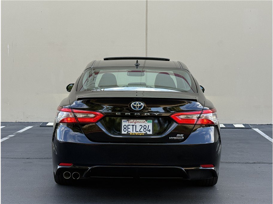 Used 2018 Toyota Camry SE w/ Audio Package FWD image 5