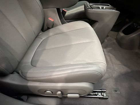 New 2026 Hyundai Ioniq 5 SEL image 16