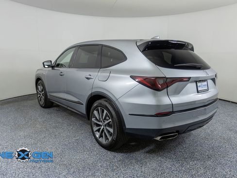 Used 2023 Acura MDX A-Spec AWD/4WD image 5