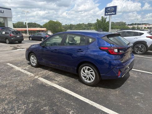 Certified 2025 Subaru Impreza 2.0i AWD/4WD image 2