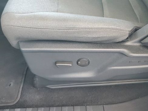 Used 2025 Ford F150 XLT w/ Equipment Group 301A Standard RWD image 19