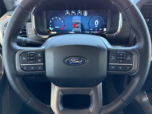 Used 2025 Ford F150 Lariat AWD/4WD image 34