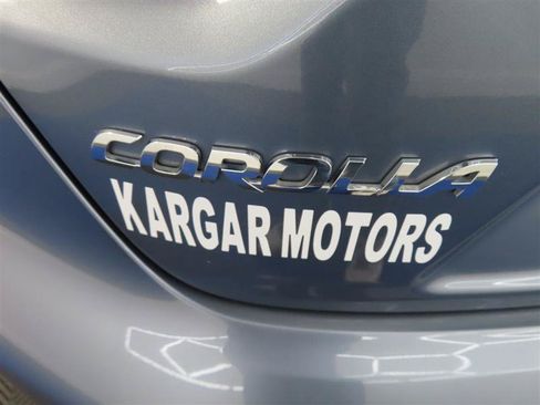 Used 2025 Toyota Corolla LE FWD image 14