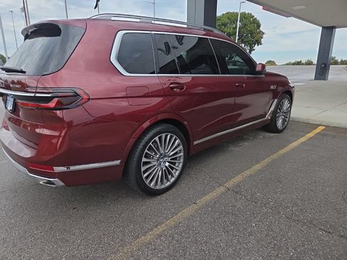 Used 2024 BMW X7 xDrive40i AWD/4WD image 10