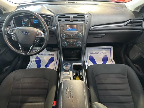 Used 2018 Ford Fusion S w/ Equipment Group 101A image 22
