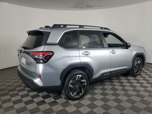 Used 2026 Subaru Forester Limited AWD/4WD image 4
