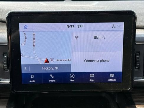 Used 2020 Ford Explorer Limited RWD image 25