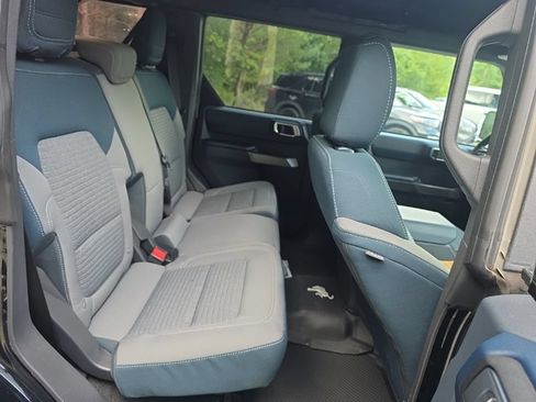 Used 2023 Ford Bronco Outer Banks AWD/4WD image 17