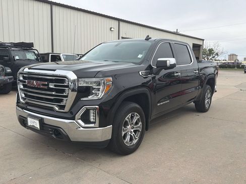 Used 2019 GMC Sierra 1500 SLT w/ SLT Convenience Package AWD/4WD image 1
