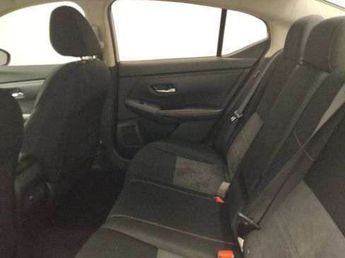 Used 2020 Nissan Sentra SR image 18