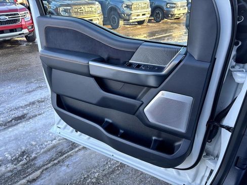 Used 2023 Ford F350 Platinum w/ FX4 Off-Road Package image 22