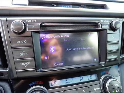 Used 2013 Toyota RAV4 Limited FWD image 25