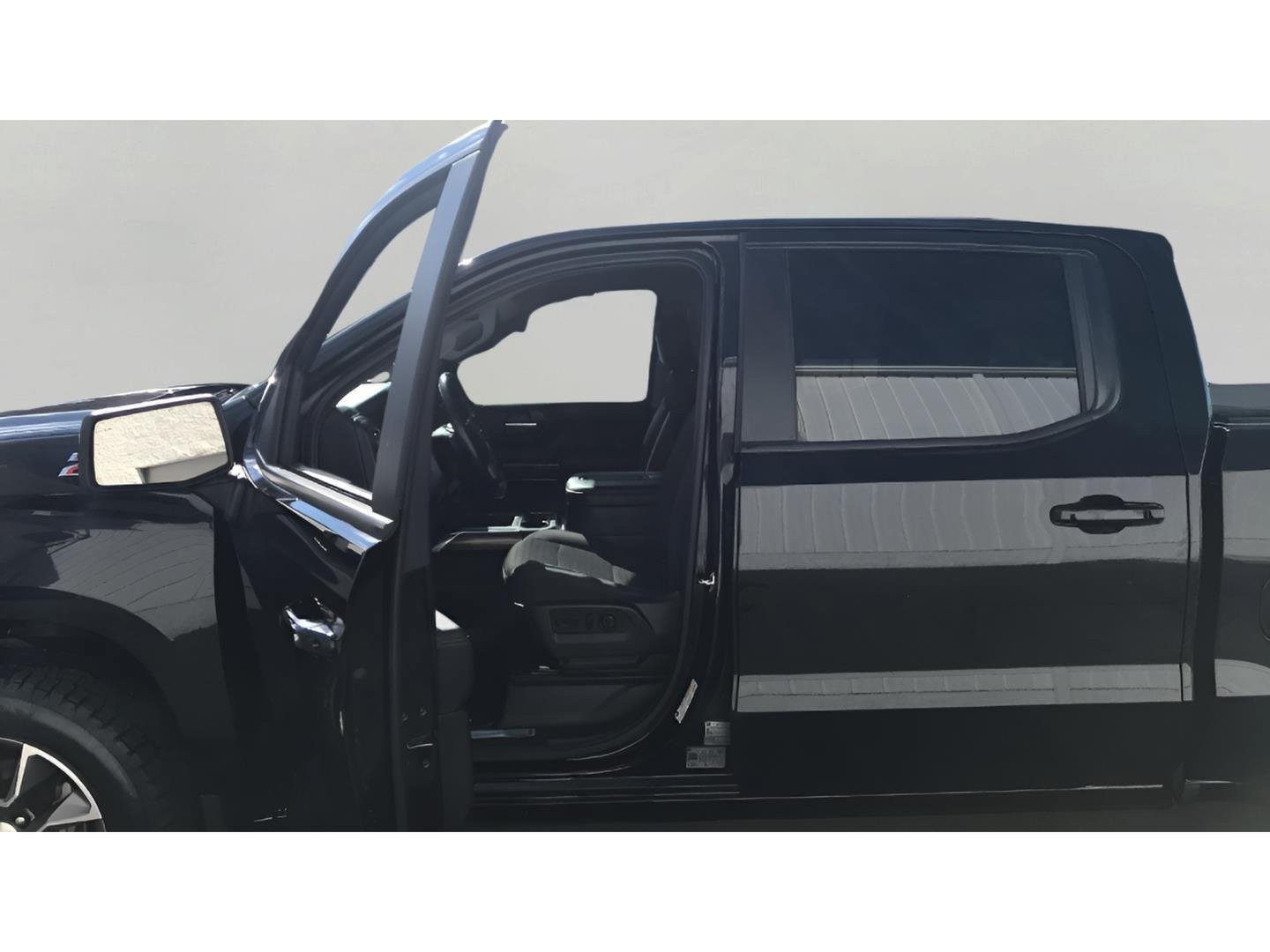 Used 2020 Chevrolet Silverado 1500 RST AWD/4WD image 42