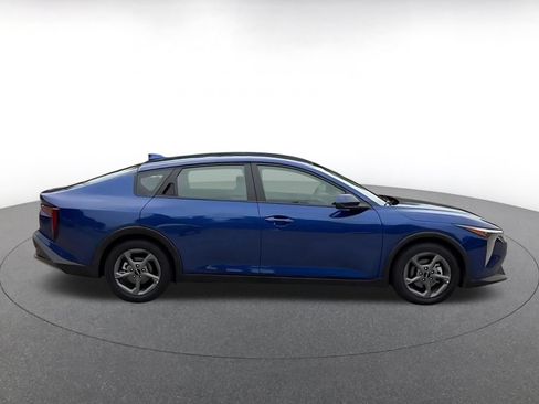 Used 2025 Kia K4 FWD image 15