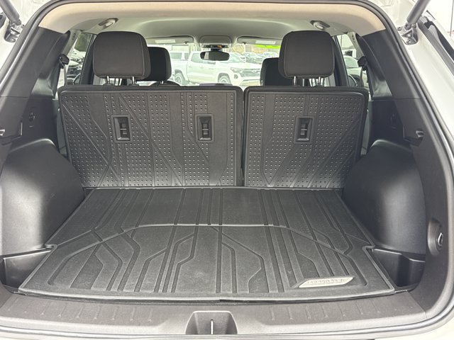 Used 2024 Chevrolet Blazer LT w/ Convenience Package FWD image 9