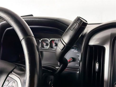 Used 2015 Chevrolet Silverado 2500 LT image 16