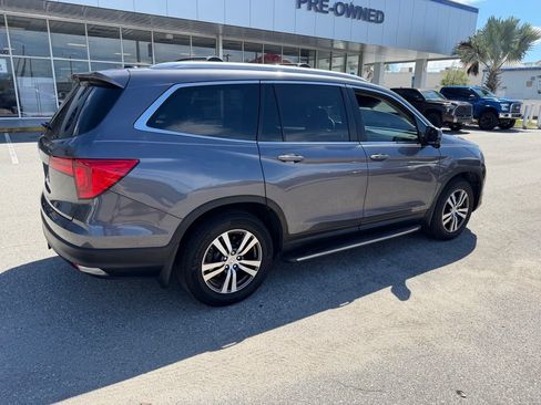 Used 2018 Honda Pilot EX image 3