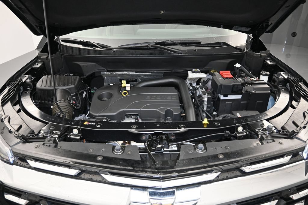 Certified 2025 Chevrolet Equinox LT w/ Convenience Package II FWD image 28