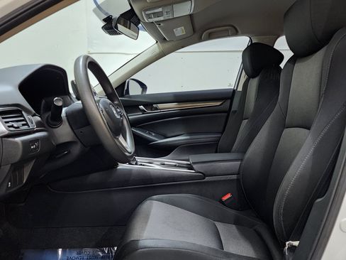 Used 2021 Honda Accord LX image 14