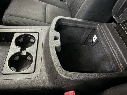 Used 2013 GMC Yukon SLE image 65