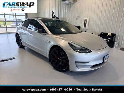 Used 2018 Tesla Model 3 Performance AWD/4WD image 1
