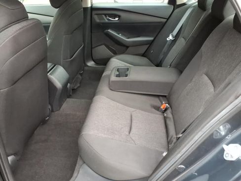 Used 2023 Honda Accord LX image 9
