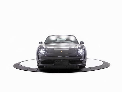 Used 2022 Porsche Taycan 4S image 10
