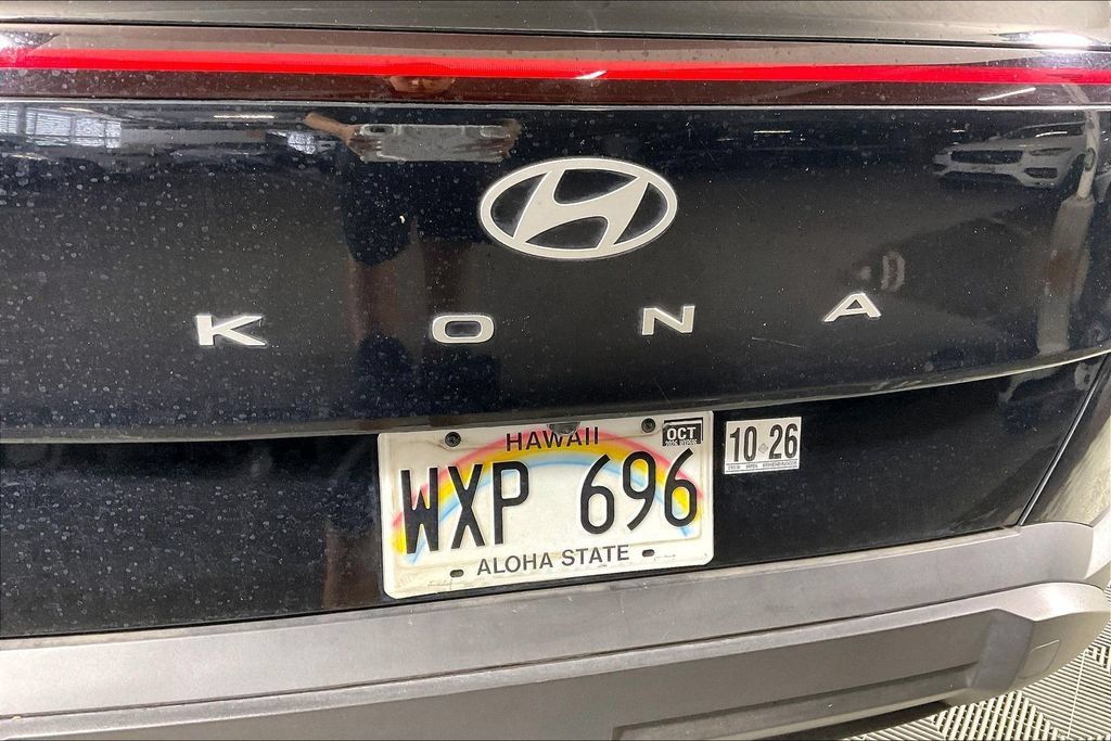 Used 2024 Hyundai Kona SEL FWD image 31