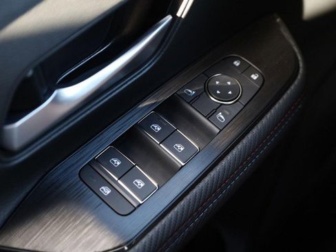 New 2025 Nissan Kicks SR image 20