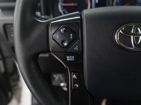 Used 2020 Toyota 4Runner Venture w/ Moonroof Package image 26