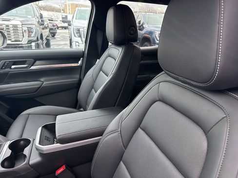 New 2026 GMC Terrain Elevation w/ Elevation Premium Package image 12