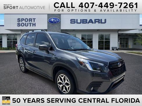 Used 2022 Subaru Forester Premium w/ Popular Package #1 AWD/4WD image 1