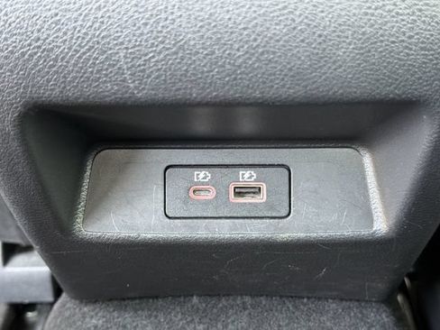 Used 2024 Nissan Altima 2.5 SV FWD image 17