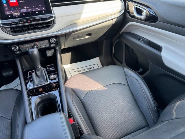 Used 2023 Jeep Compass Limited AWD/4WD image 15