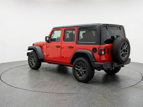 Used 2025 Jeep Wrangler Sport S image 6