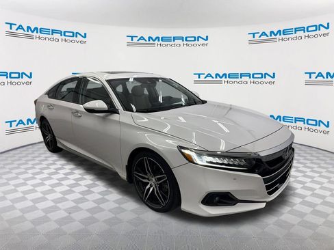 Used 2021 Honda Accord Touring image 7