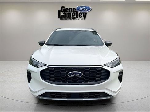 Used 2024 Ford Escape ST-Line w/ Tech Pack #1 image 2