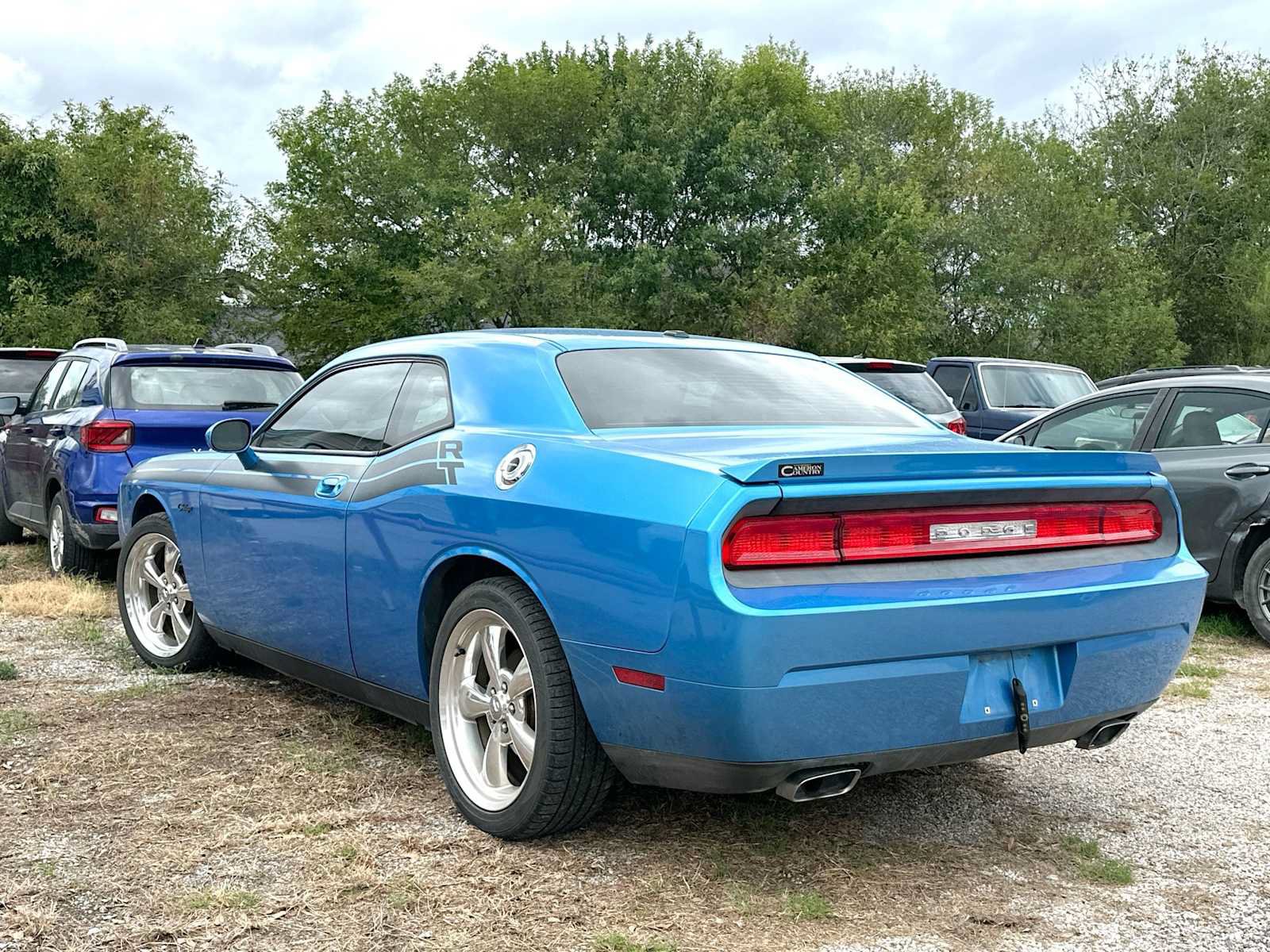 Used 2010 Dodge Challenger R/T RWD image 4