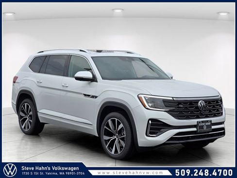 New 2026 Volkswagen Atlas SEL Premium R-Line AWD/4WD image 1