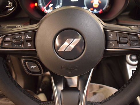 New 2024 Dodge Hornet GT image 19