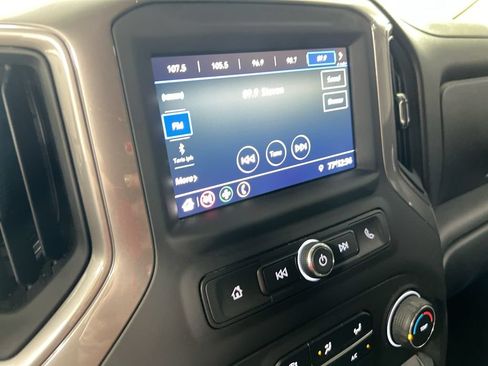 Used 2021 Chevrolet Silverado 1500 Custom Trail Boss w/ Midnight Edition AWD/4WD image 13