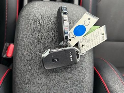 Used 2023 Kia Forte GT image 34