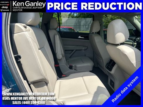 Used 2019 Volkswagen Atlas SEL R-Line AWD/4WD image 24