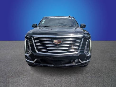 Certified 2025 Cadillac Escalade ESV Premium Luxury Platinum w/ LPO, Floor Liner Package AWD/4WD image 8