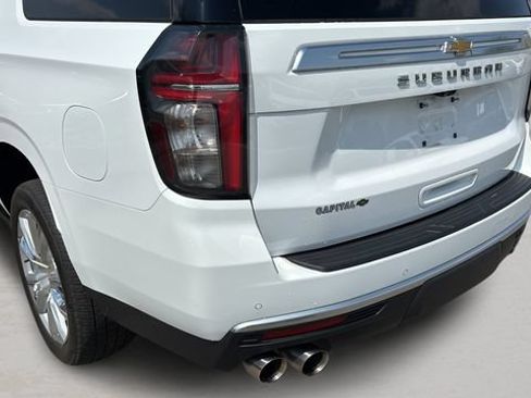 Used 2024 Chevrolet Suburban High Country AWD/4WD image 36