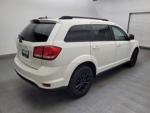 Used 2019 Dodge Journey SE w/ Blacktop Package FWD image 9