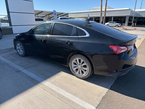 Used 2020 Chevrolet Malibu LT image 17